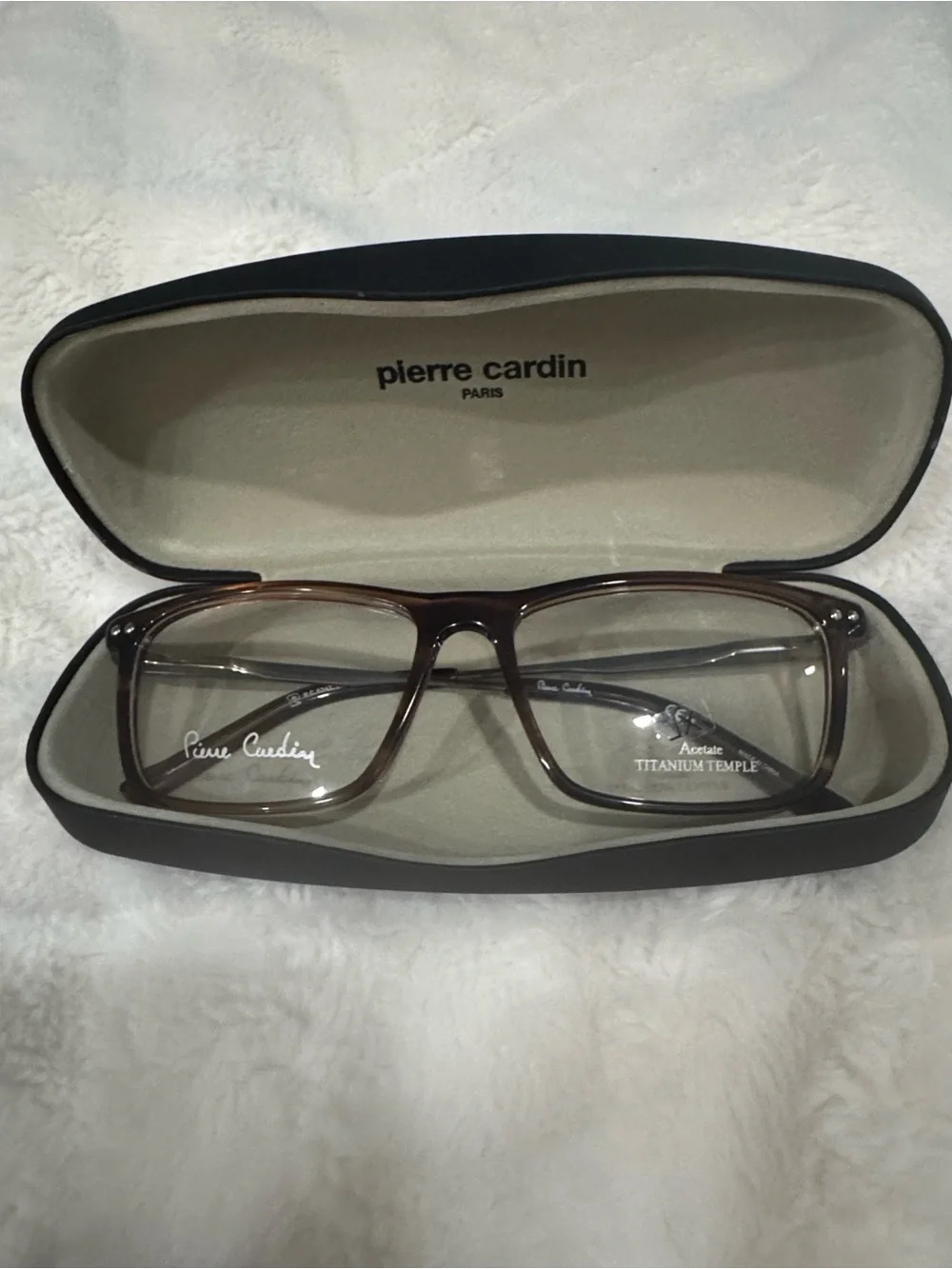 Pierre Cardin everyday versatile